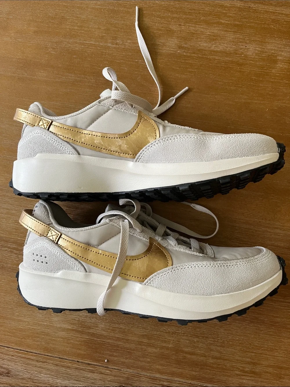 Nike Cream and Tan Low-Top Sneakers